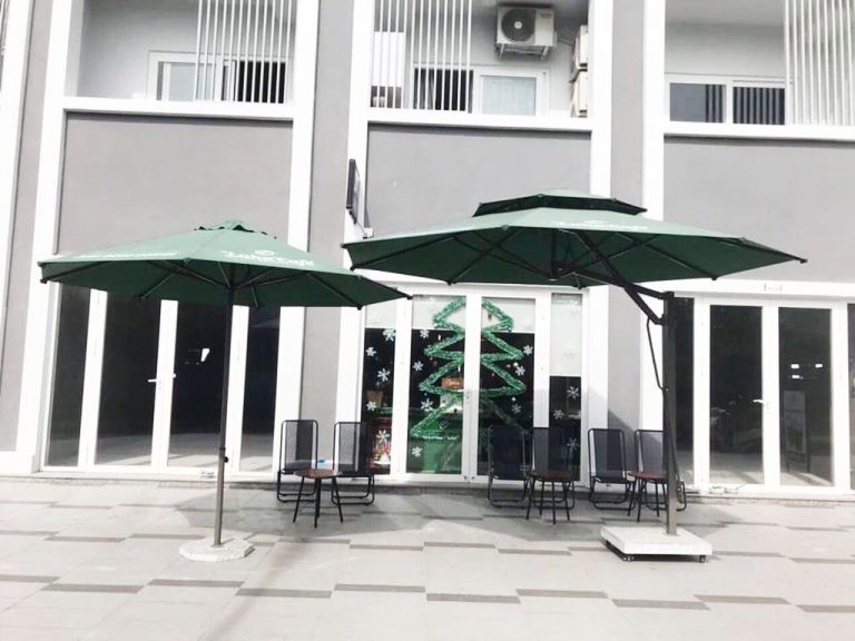 Dù Che Nắng Ngoài Trời, Quán Cafe, Che Mưa, Dù Lệch Tâm, Dù Đứng Tâm Giá Rẻ Tại TP Hồ Chí Minh